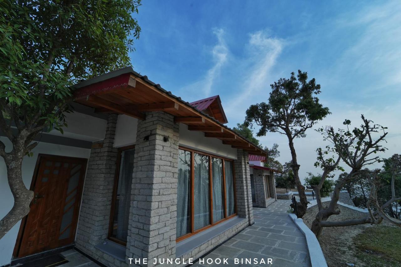 Отель The Jungle Hook Binsar Алмора Экстерьер фото