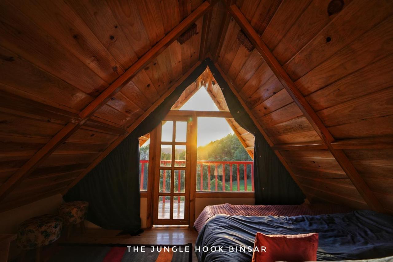 Отель The Jungle Hook Binsar Алмора Экстерьер фото